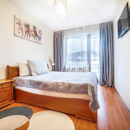 Апартамент 400m From Lift Belvedere - - Free Parking